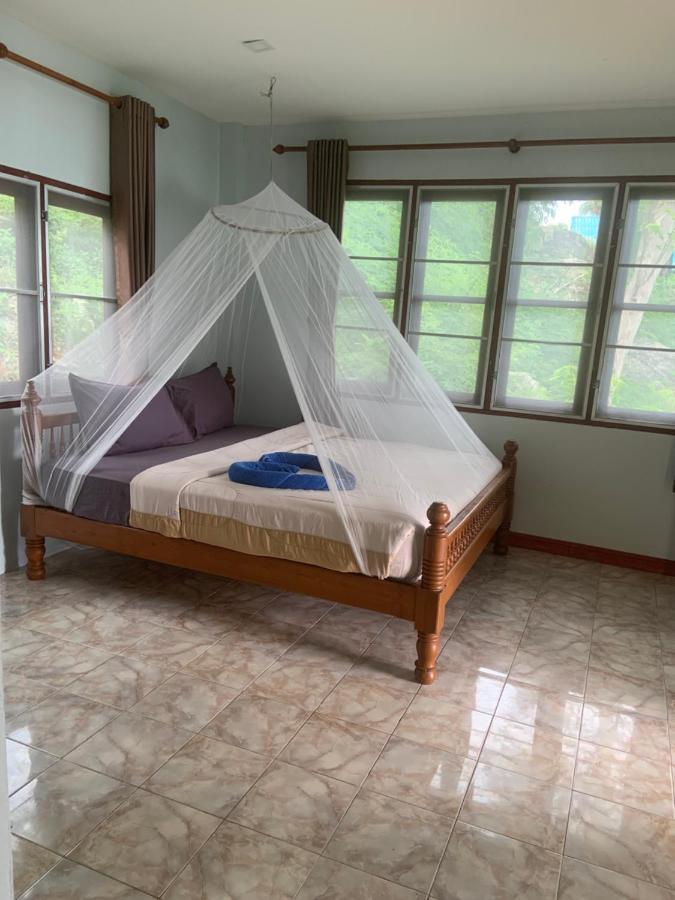 Lucky Resort Haad Yao Luaran gambar