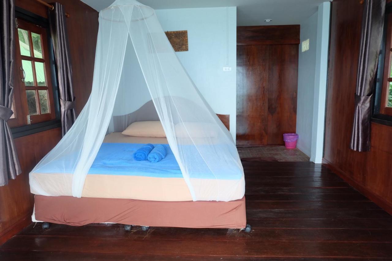 Lucky Resort Haad Yao Luaran gambar